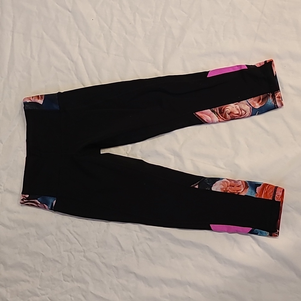 Lululemon capris
